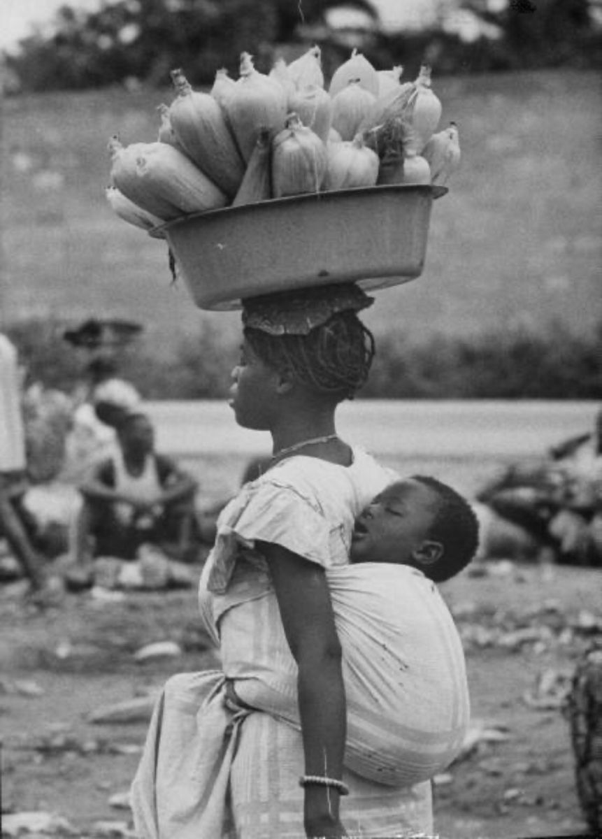 A Congolese Mom’s Love 1017672847072032477