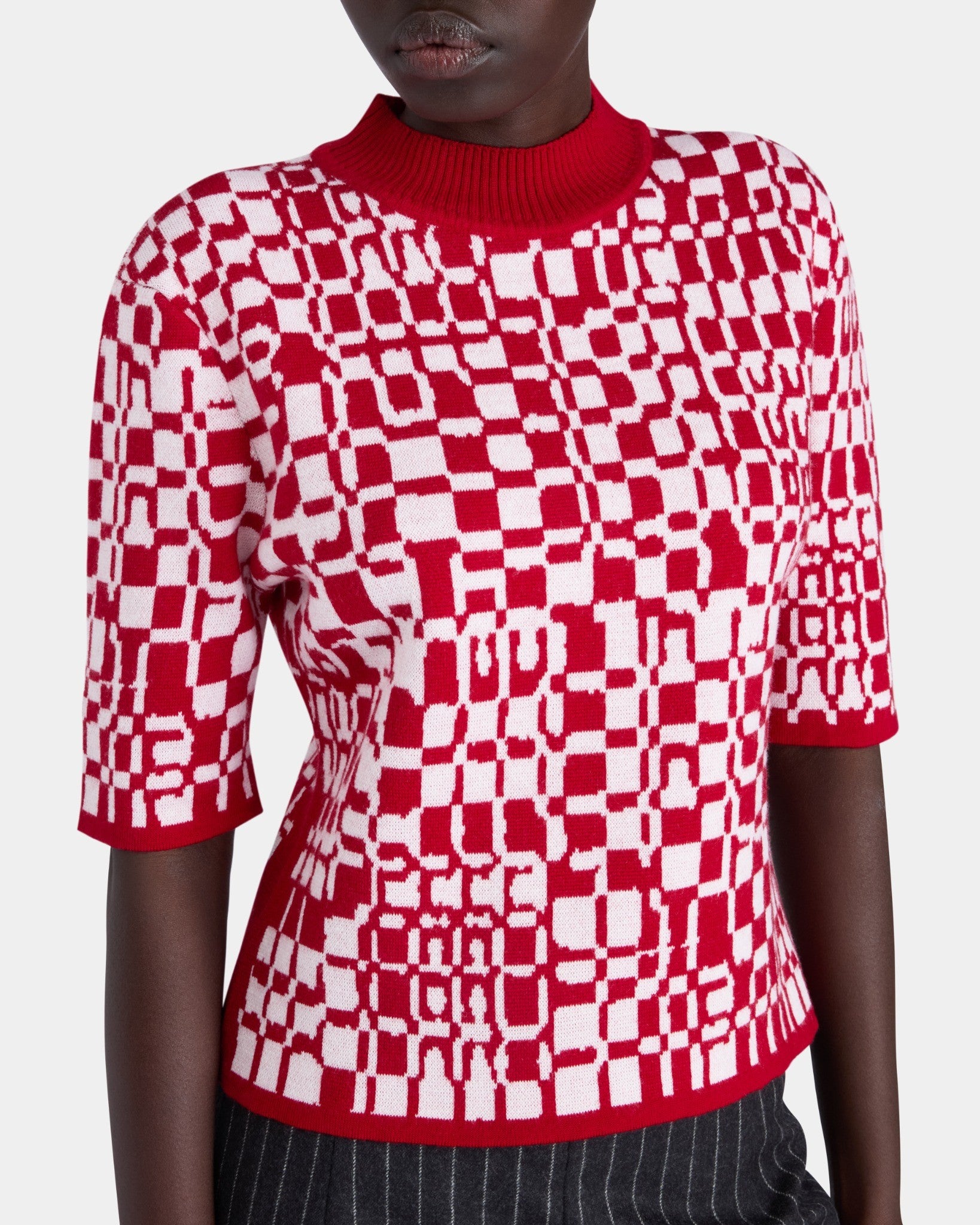SHORT SLEEVE JACQUARD TEE