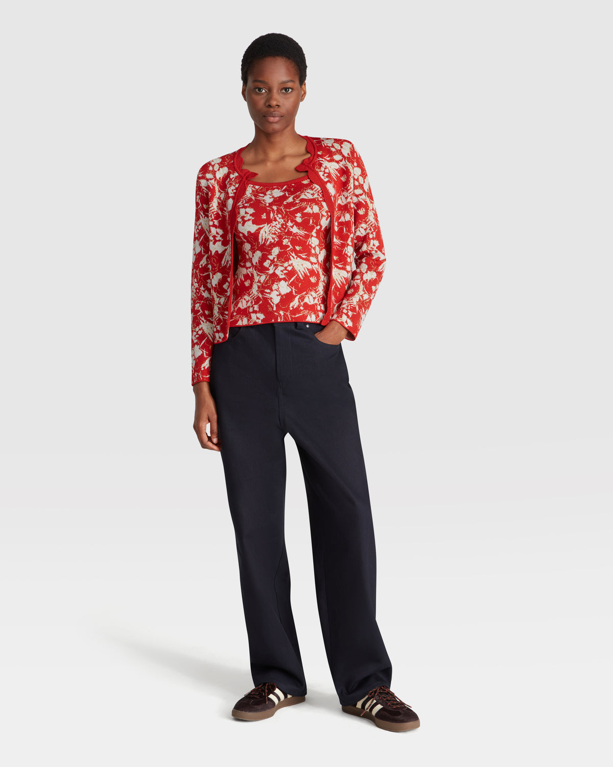KNITTED SCALLOPED EDGE JACQUARD CARDIGAN