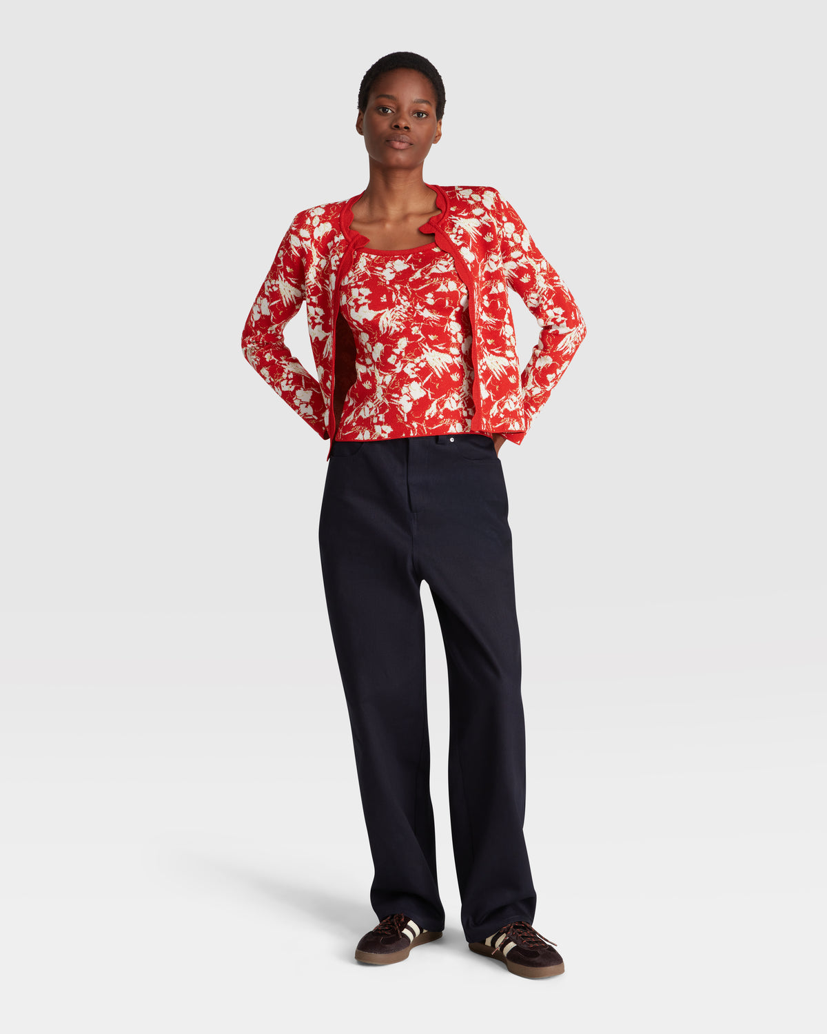 KNITTED SCALLOPED EDGE JACQUARD CARDIGAN