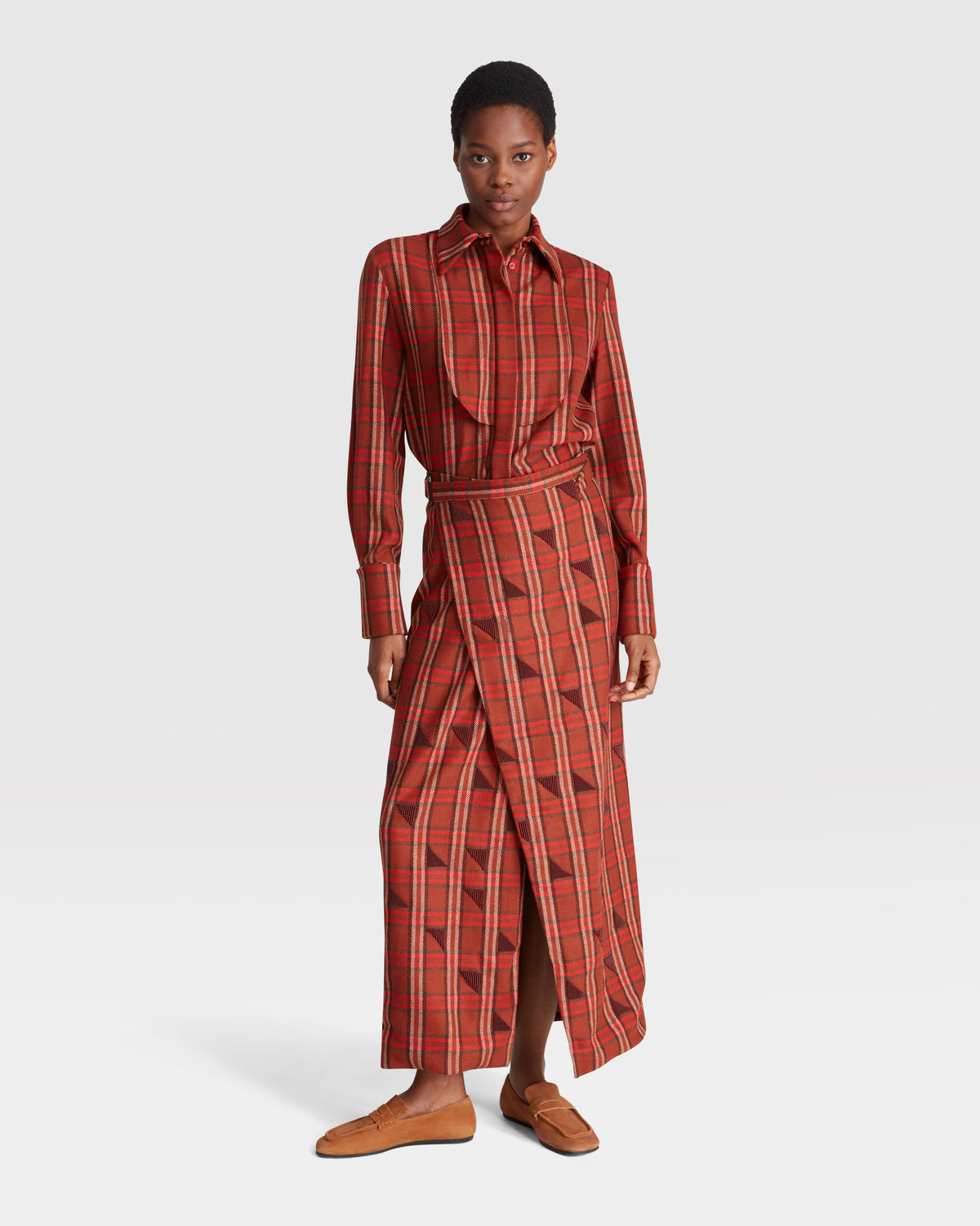 Embroidered Overlap Skirt