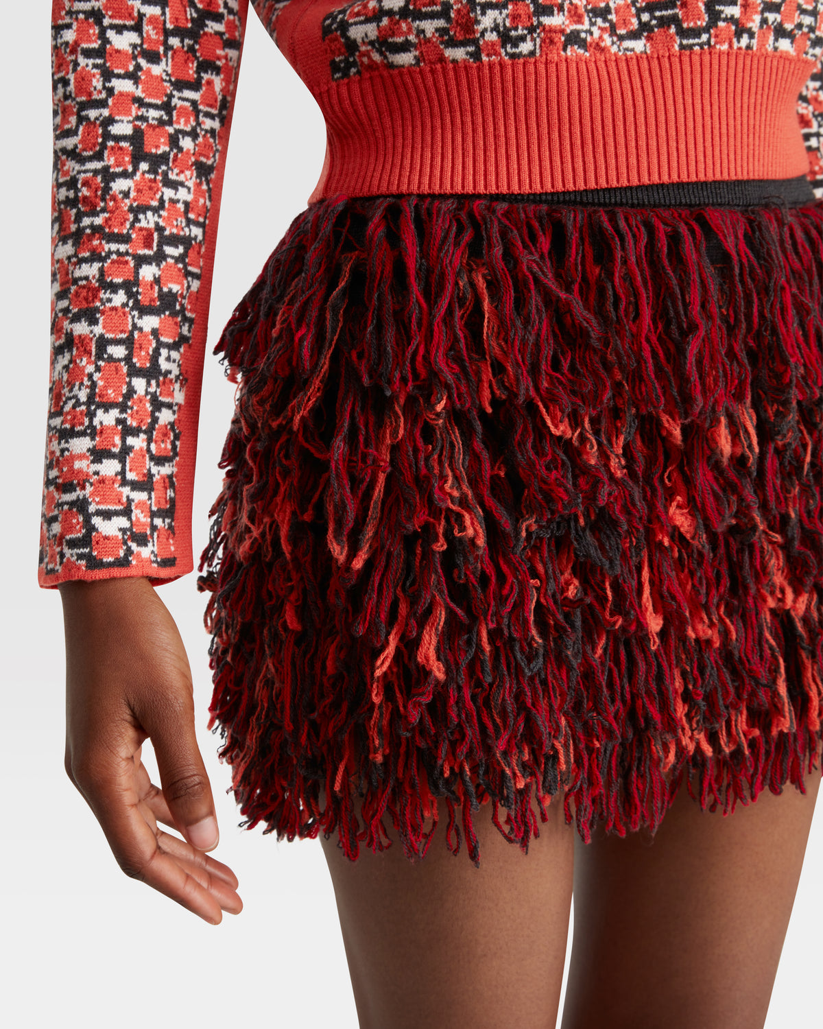 MINI SKIRT WITH FRINGES