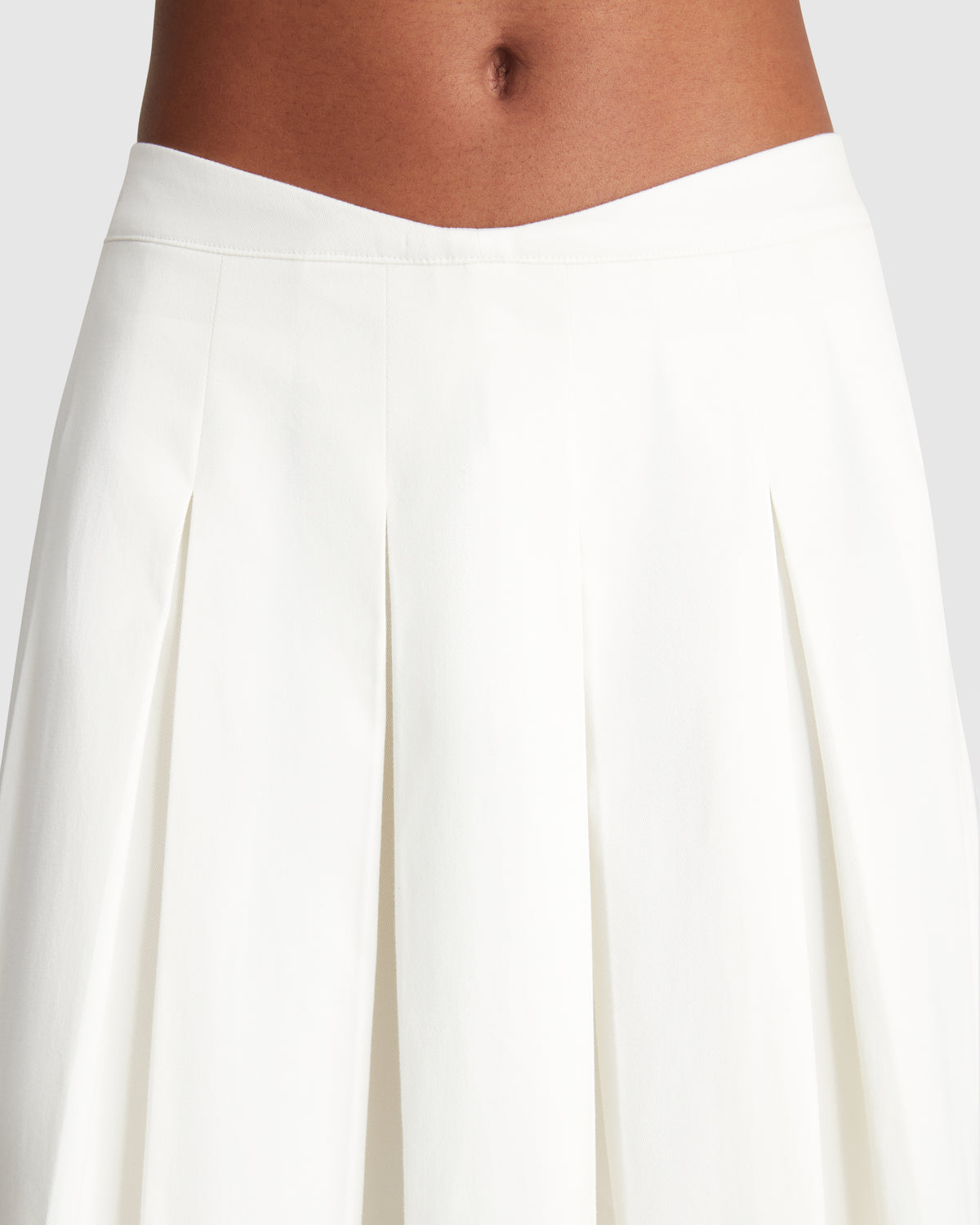 PLEATED SKIRT