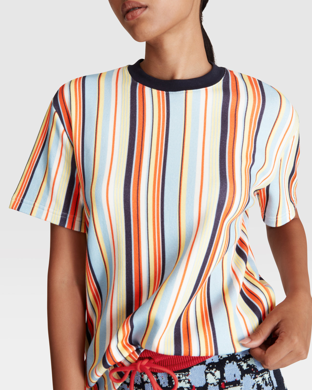 STRIPED CREW NECK T-SHIRT