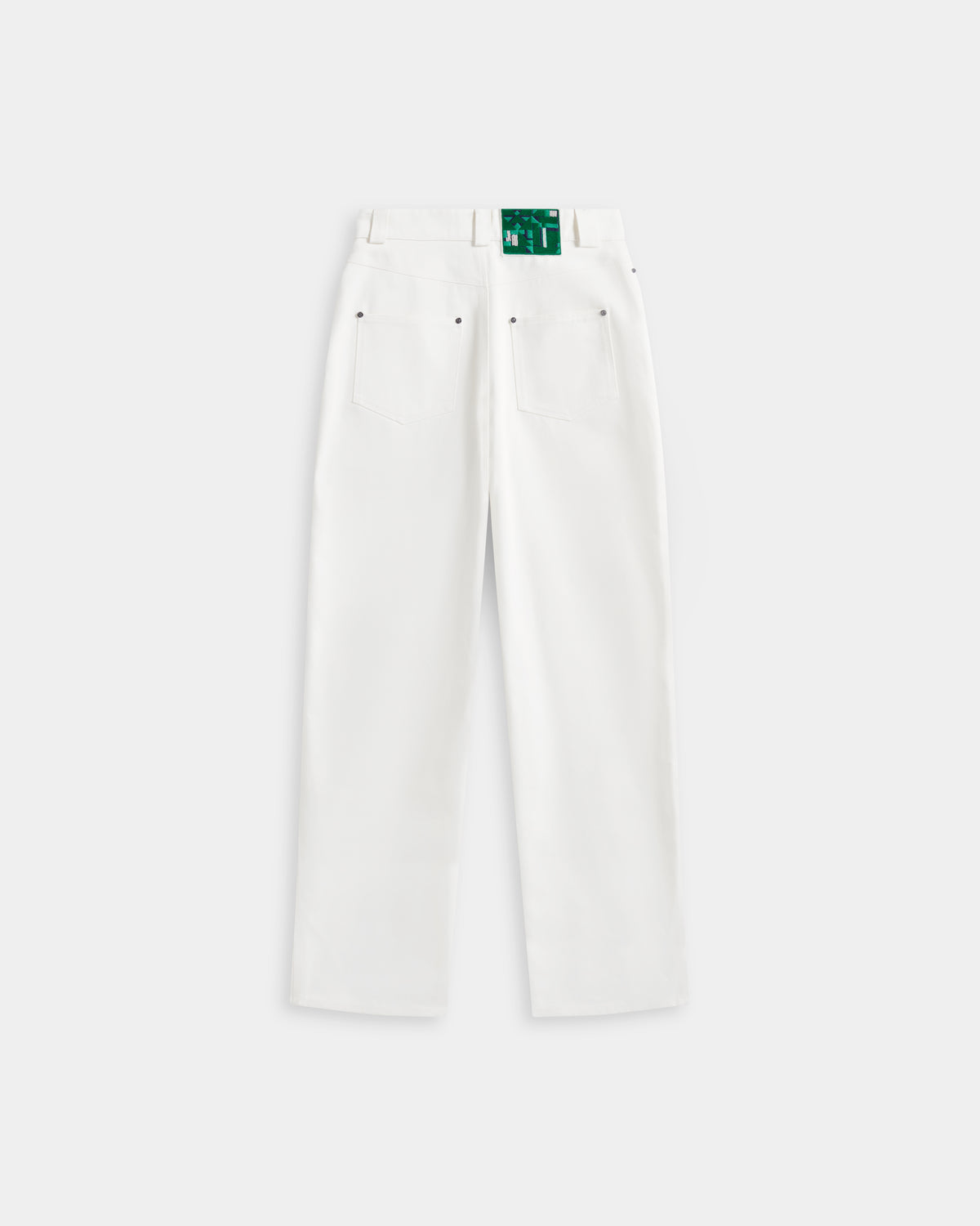 STRAIGHT LEG JEANS